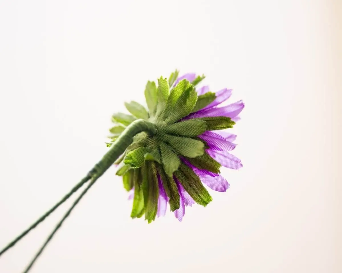 Boutonnière Aster Violet Small - view 3