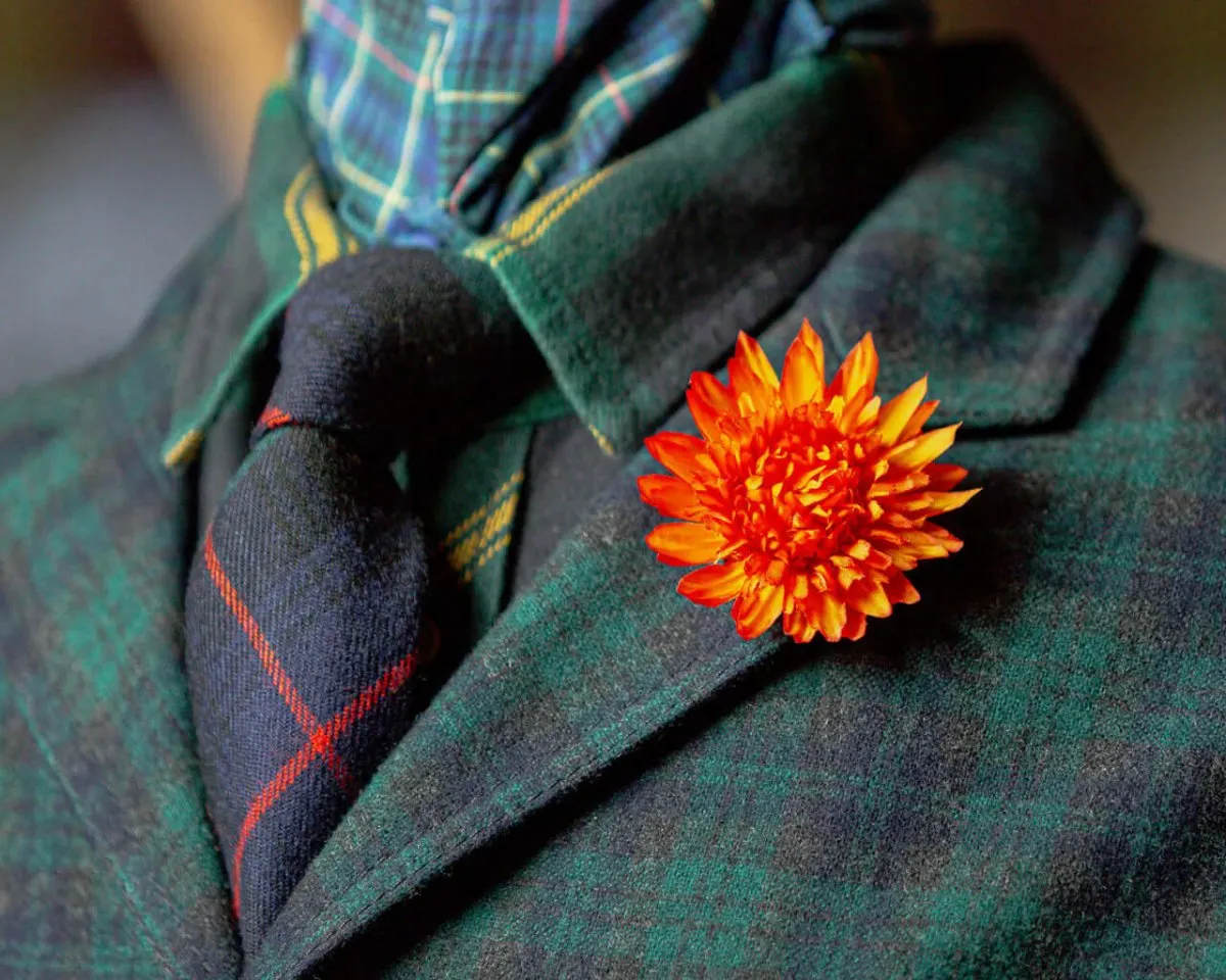 Boutonnière Chrysanthemum Orange - view 4