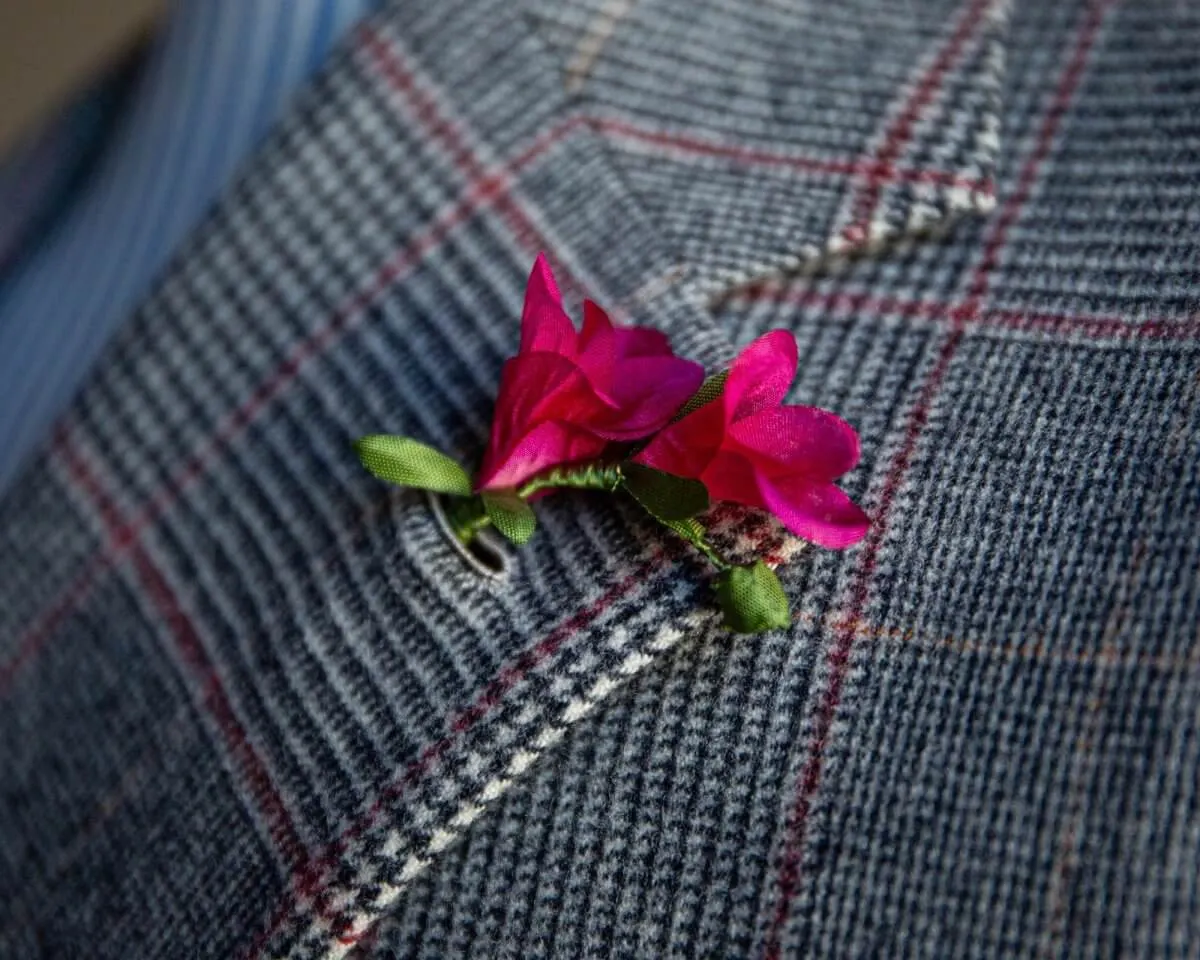 Boutonnière Freesie Rot (Freesia rubrum) - view 4