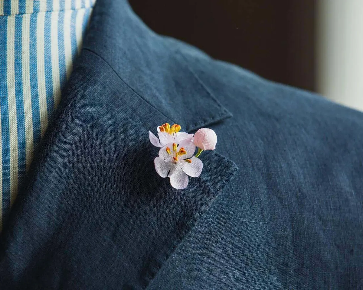 Boutonnière cherry blossom pink triple (Japanese sakura) - view 6