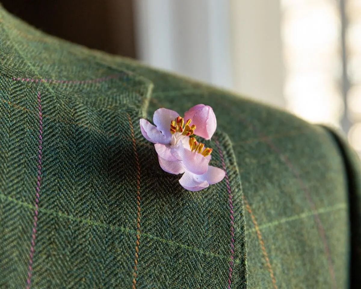Boutonnière cherry blossom pink triple (Japanese sakura) - view 4