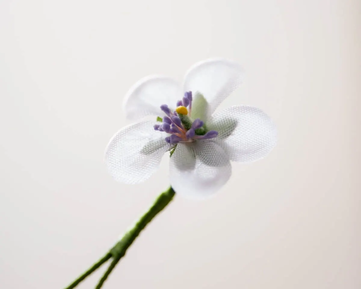 Boutonnière Lavender Geranium (Geranium) - view 2