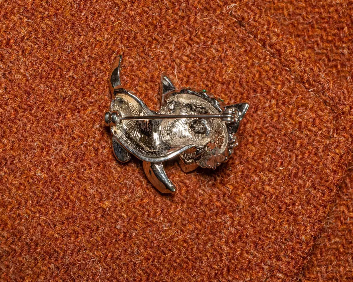 Brooch Cat d - view 2