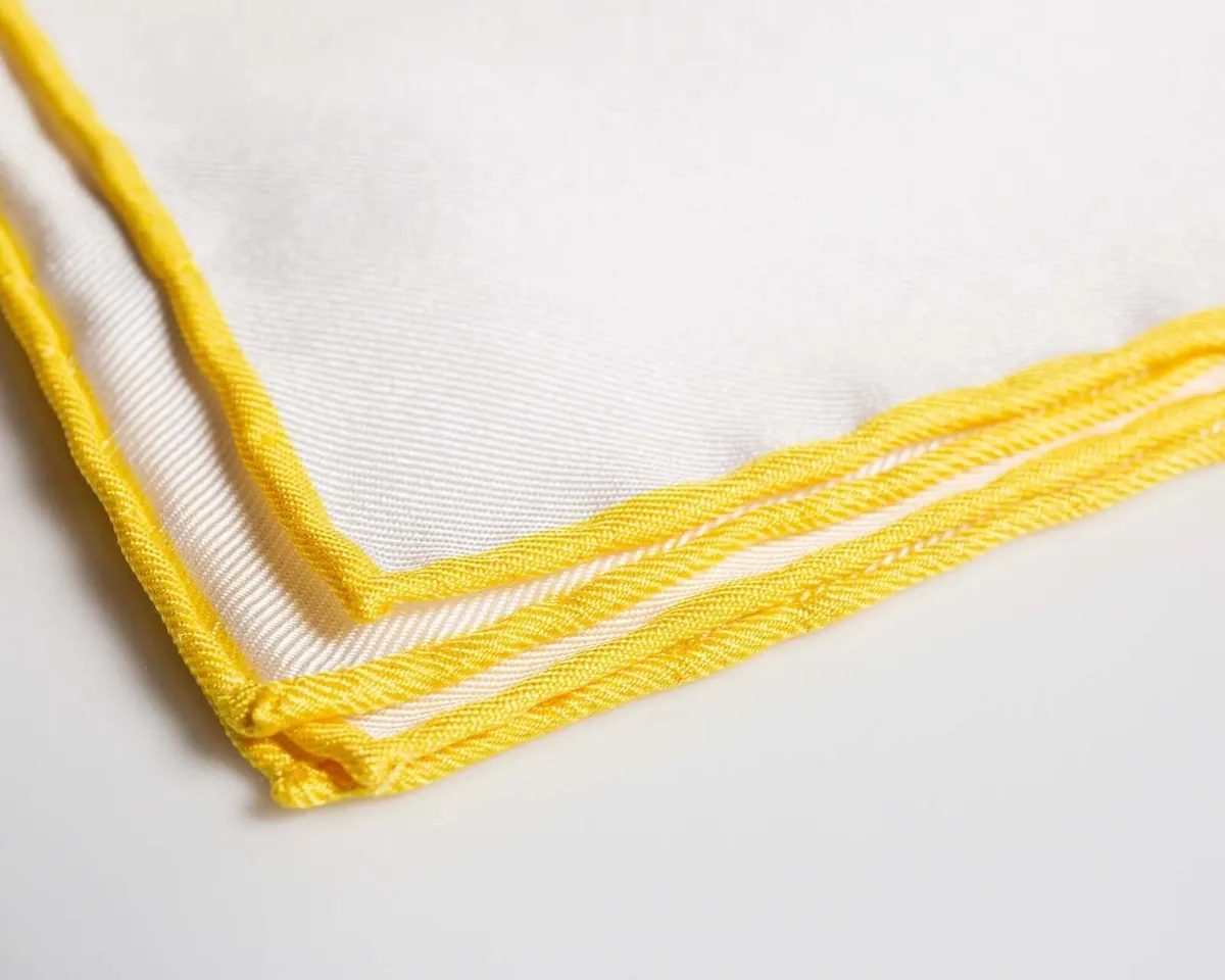 Handkerchief Silk Yellow - view 2