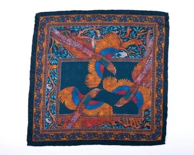 Einstecktuch Birds Dark Blue, Titelbild der Themenwelt Einstecktücher aus Wolle