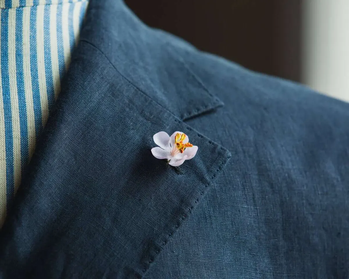 Boutonnière cherry blossom pink mini (Japanese sakura) - view 7