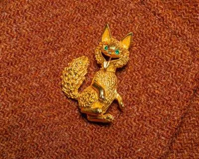 Brosche Fuchs b