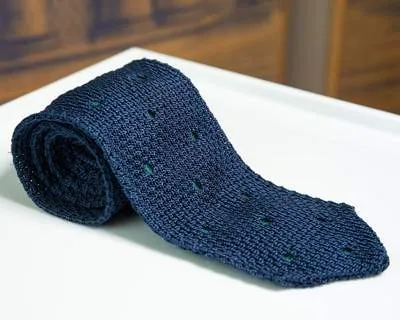 Strickkrawatte Dots Navy b