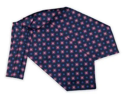 Cravat Moncrieff