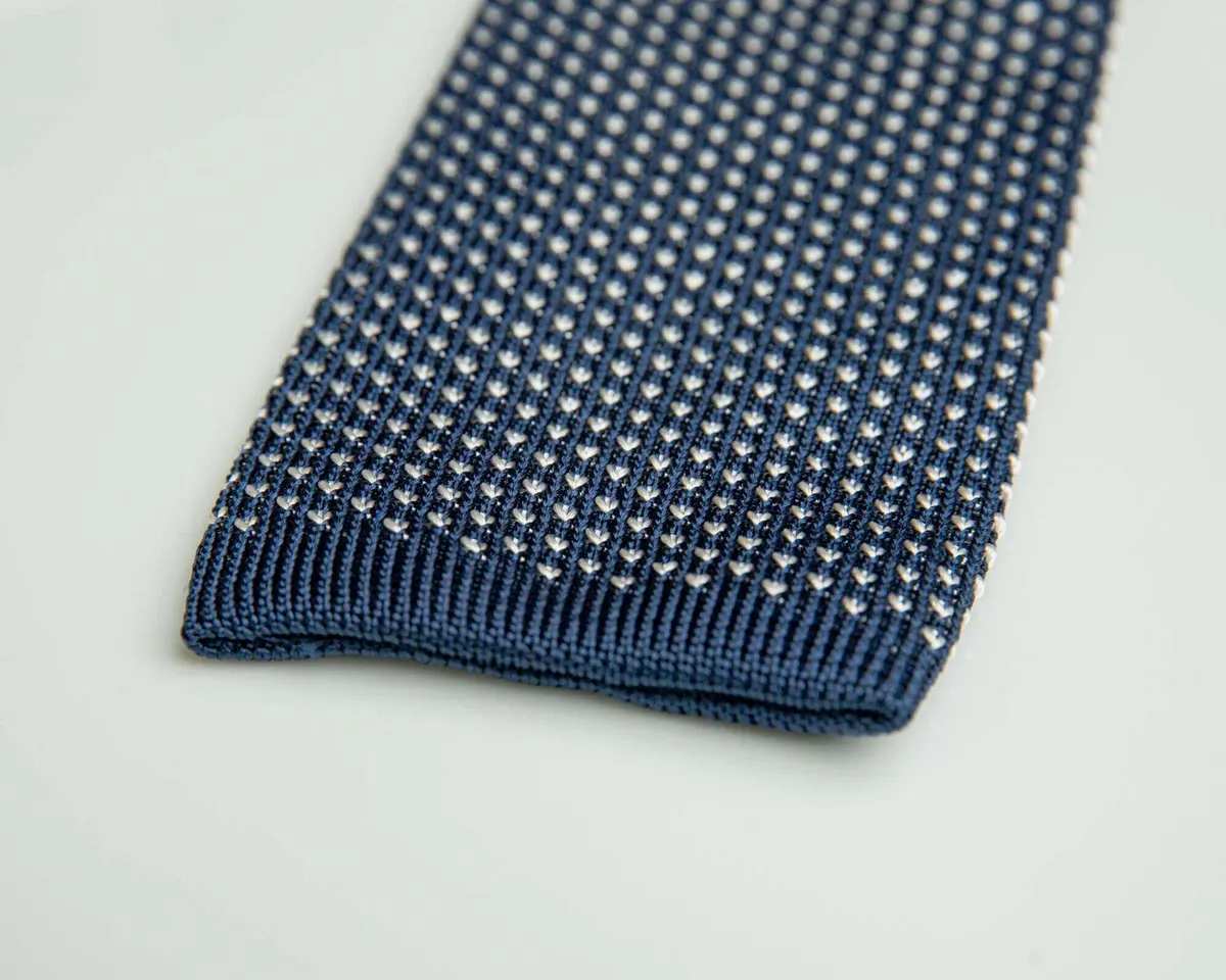Knitted tie Puntino Navy / Bianco - view 3