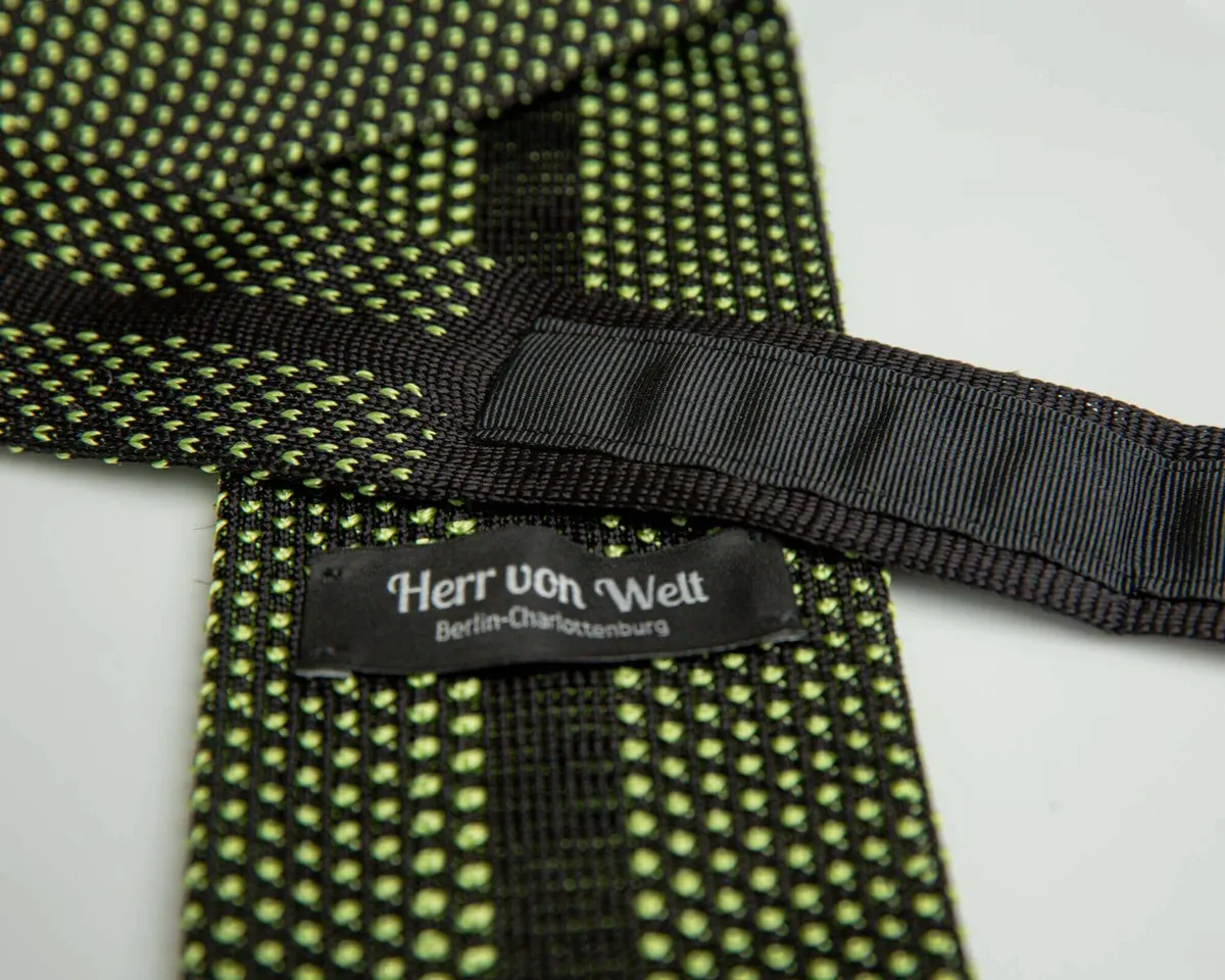 Knitted tie Puntino Nero / Mela - view 2