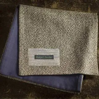 Tweed scarf Chap - representative image, shown here: Tweed scarf Salt