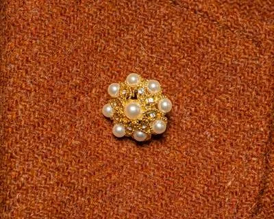 Brosche Blume f