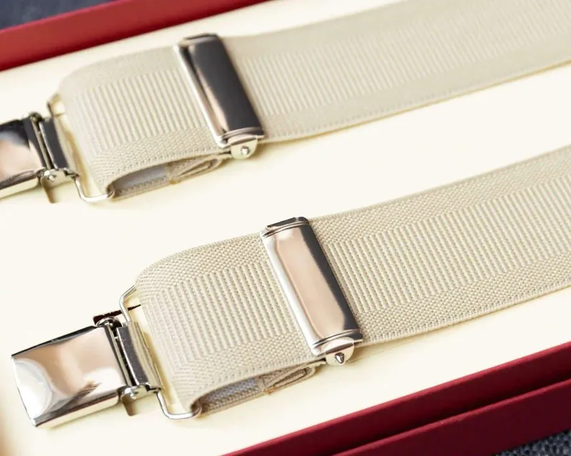 Hosenträger Flex Plain Beige Clips, Titelbild der Themenwelt Weiße Hosenträger